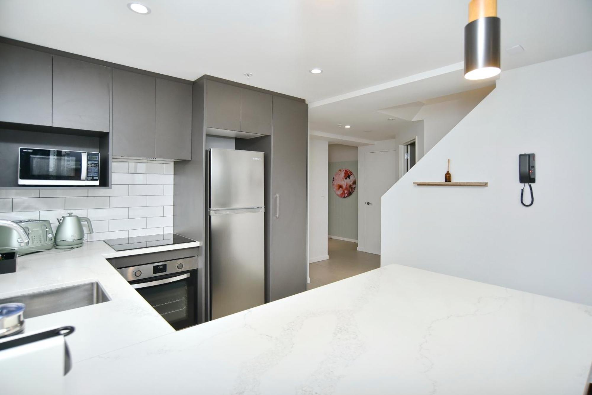 Latimer Loft - Christchurch Holiday Homes Exterior foto